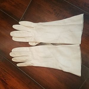 VTG genuine leather gloves